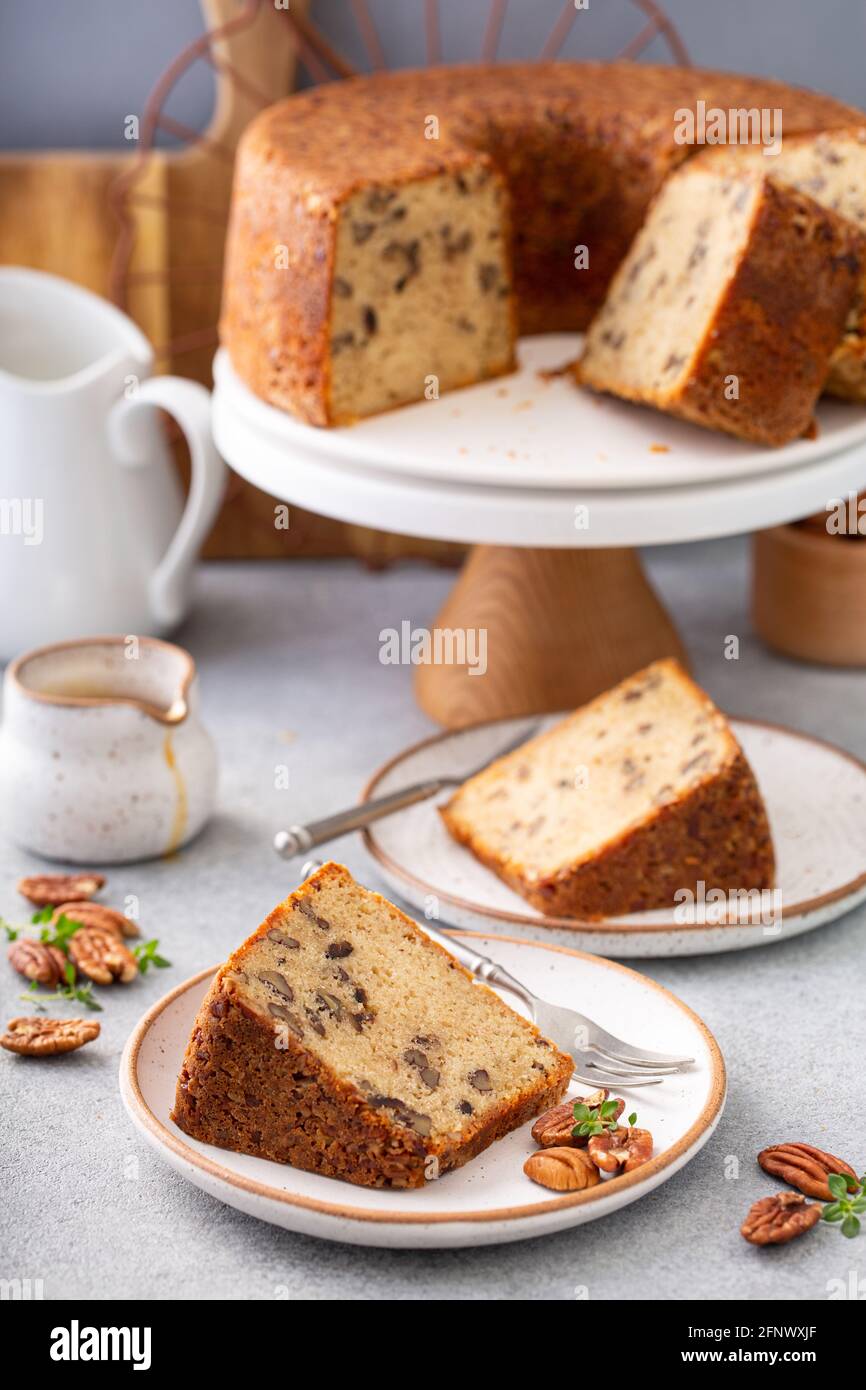 Tradizionale torta di pecan di zucchero di canna, padella di ciambella Foto Stock