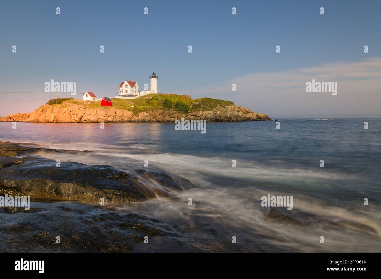 Faro Cape Neddick Light, Nubble Light, York, Maine, New England, STATI UNITI Foto Stock