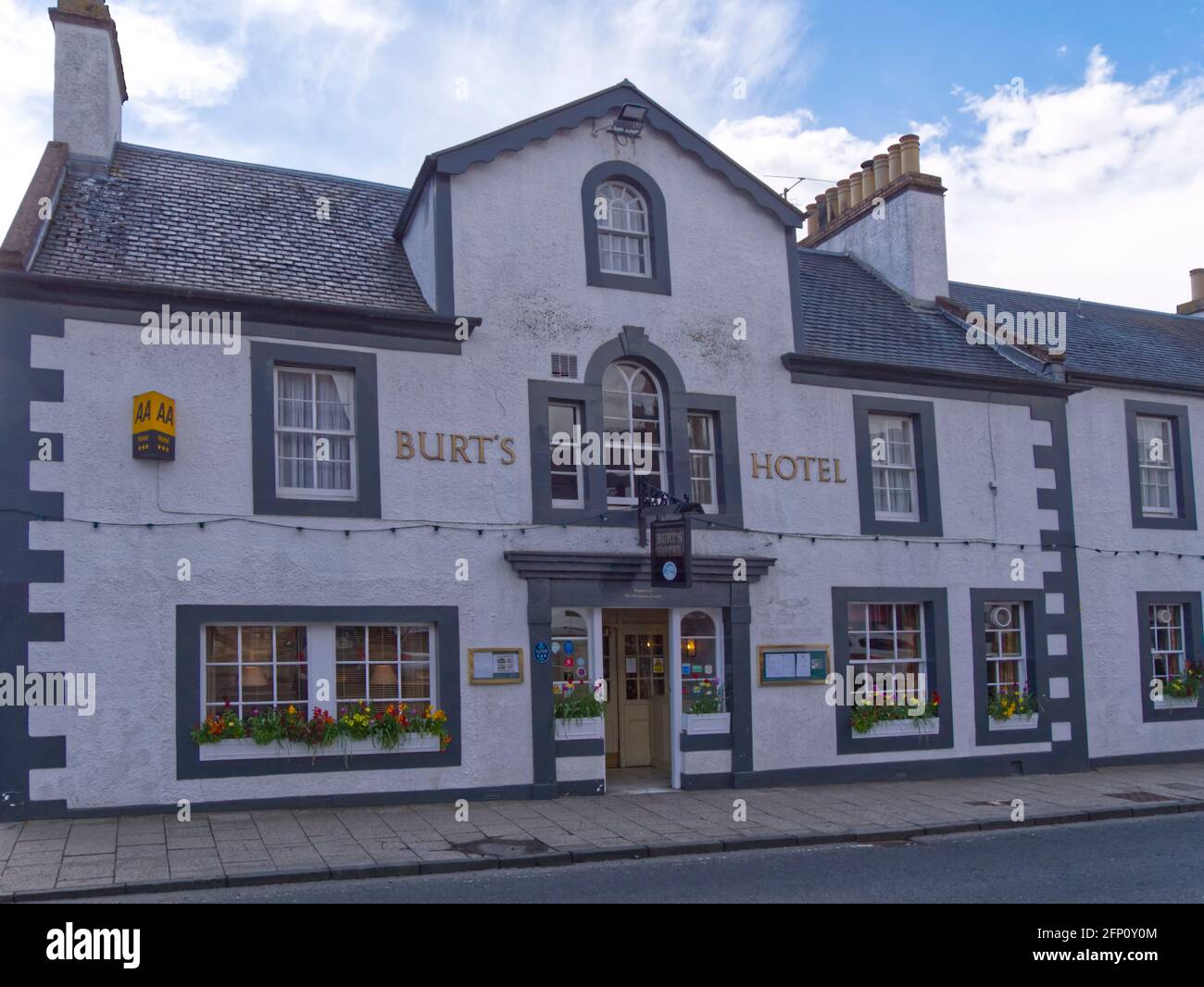 Il famoso Burts Hotel e' una ben nota istituzione di Melrose, Melrose, Scottish Borders, Scotland, UK Foto Stock