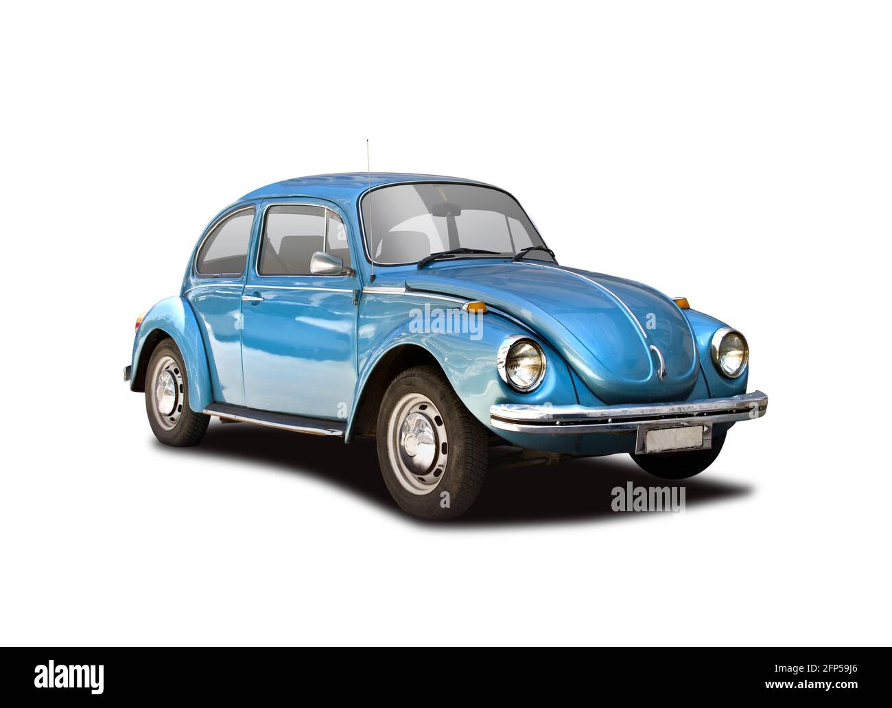 Classic VW Beatle isolato su sfondo bianco Foto Stock
