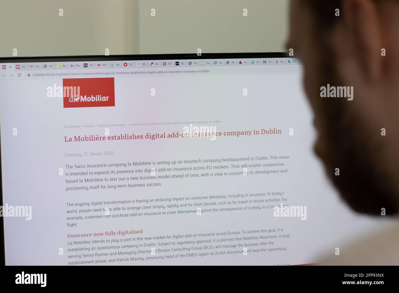 New York, USA - 1 maggio 2021: Sito web della società Swiss Mobiliar su schermo, Editoriale illustrativo Foto Stock