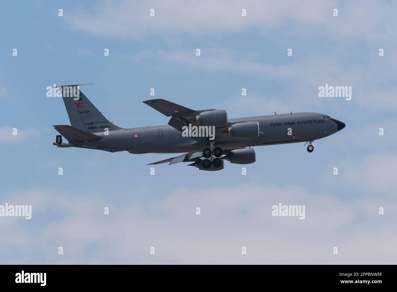KONYA, TURCHIA - Giugno 08 2016: Diversi aerei dell'Aeronautica Turca, tra cui KC-135 Stratotanker si riuniscono per un esercizio militare noto come Eag Anatoliano Foto Stock