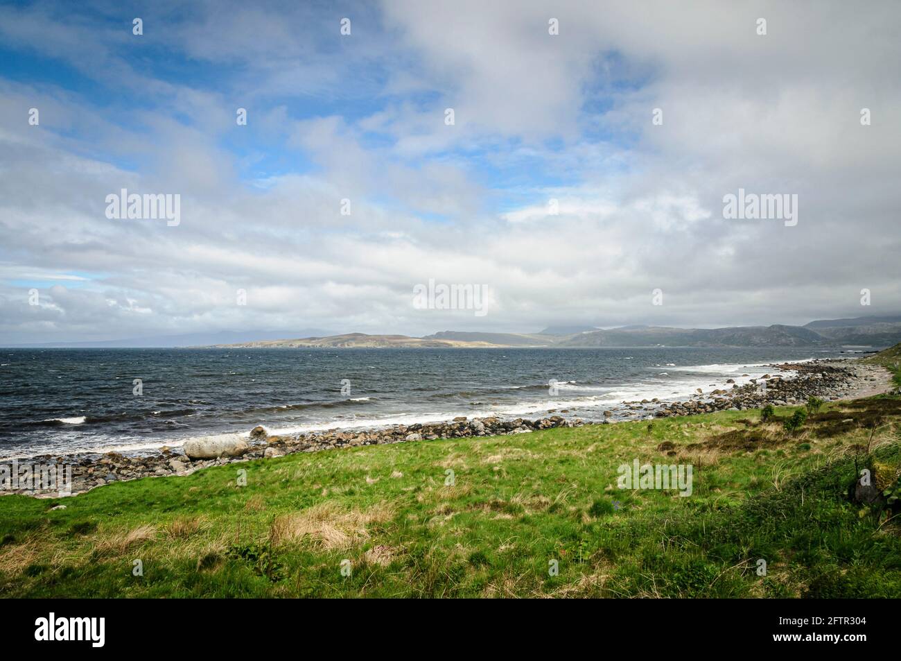 Un'estate, 3 scatti, HDR immagine della costa a First Coast, vicino a Ladie, nel nord-ovest Ross e Cromarty, Scozia. 23 maggio 2014 Foto Stock