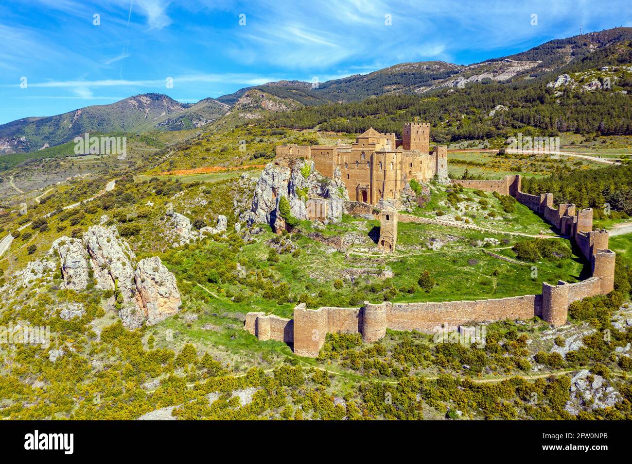 Castello di Loarre è un castello romanico e Abbazia situato nella regione autonoma Aragona della Spagna. E' il castello più antico della Spagna Foto Stock