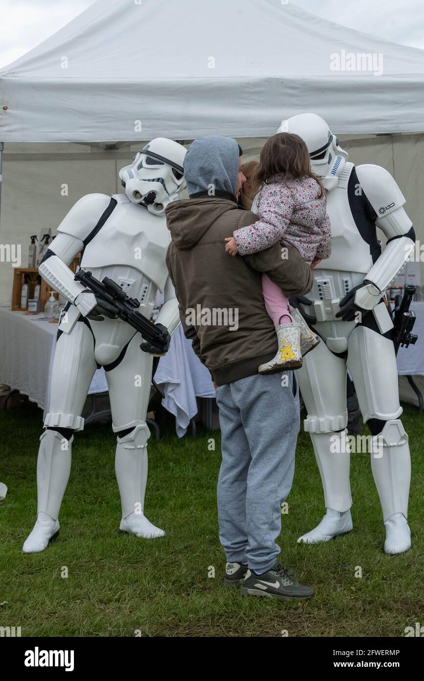 Brentwood Essex 22 maggio 2021 Weald Park Country Show, Weald Festival of Dogs, Weald Festival of Cars, Weald Country Park, Brentwood Essex, Star War Troopers Credit: Ian Davidson/Alamy Live News Foto Stock