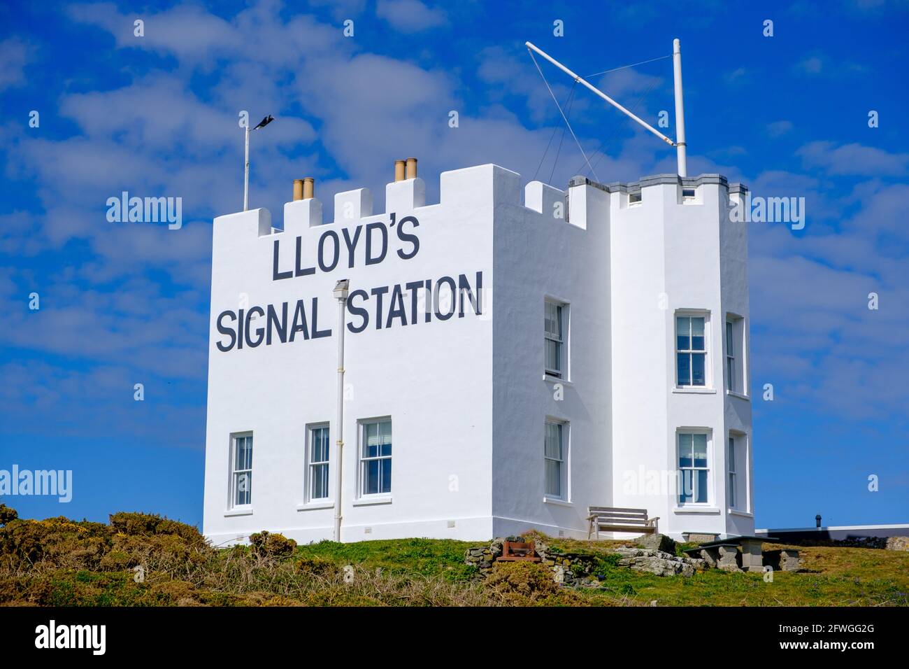 Stazione di segnale Lloyds Bass Point South West Coast Path Lizard Punto Cornovaglia Inghilterra Foto Stock