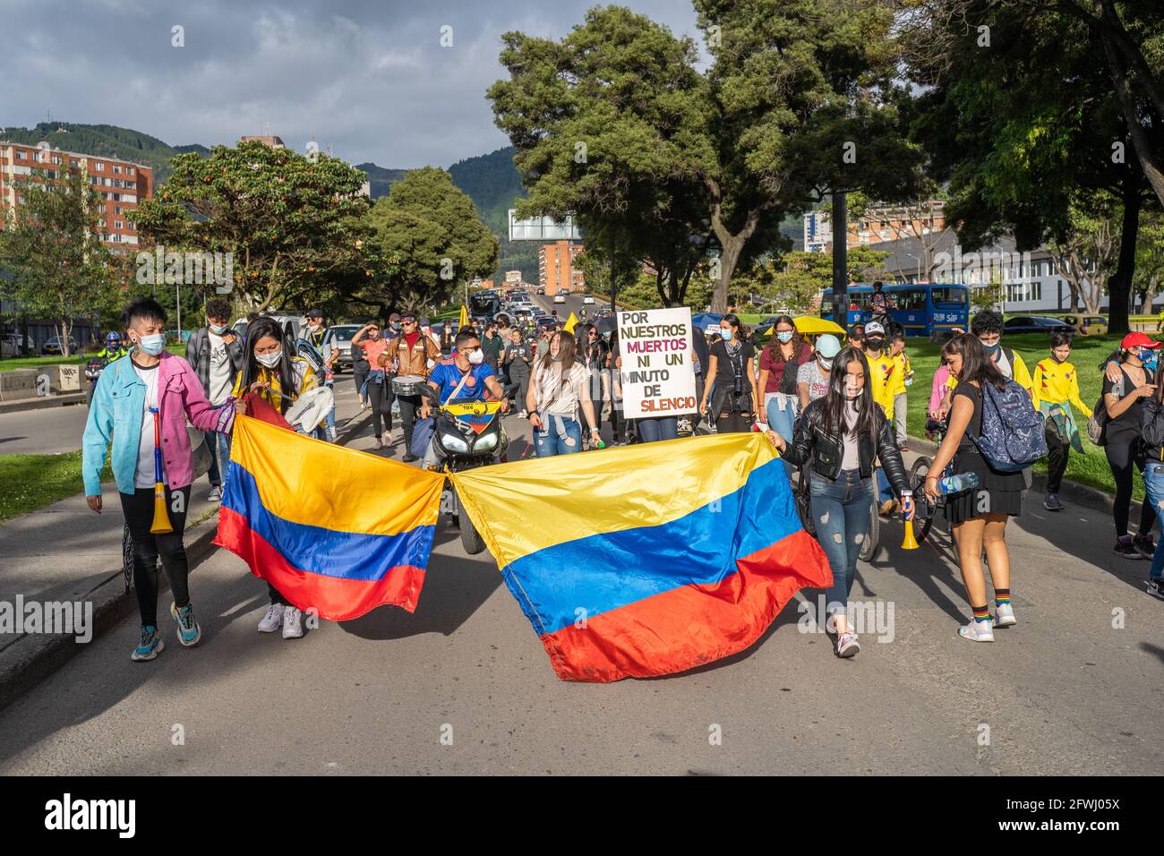 Bogotà, Colombia, 2021 maggio 22 manifestazione contro le riforme del governo e la violenza della polizia Foto Stock