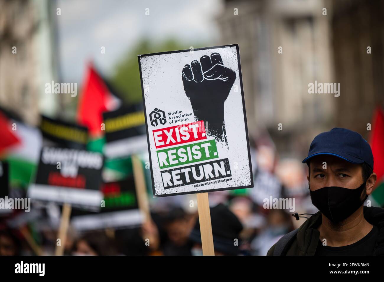 Manifestanti al National Demo for Palestine tenutosi a Londra il 22 marzo 2021, FreePalestione, Londra, Regno Unito Foto Stock