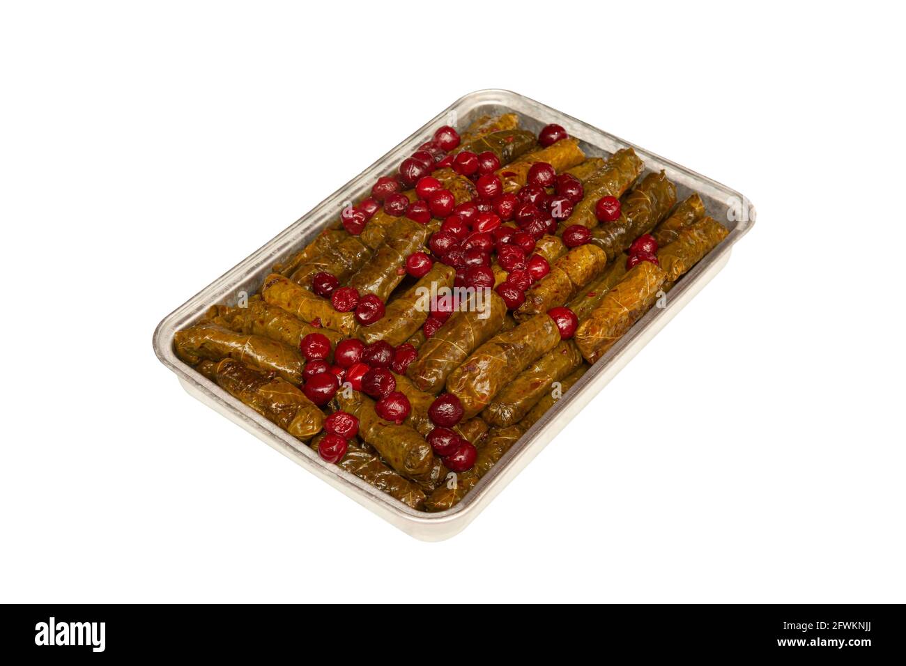 Foglie di vite farcite con olio d'oliva e ciliegia. Tradizionale turco meze yaprak sarma Foto Stock