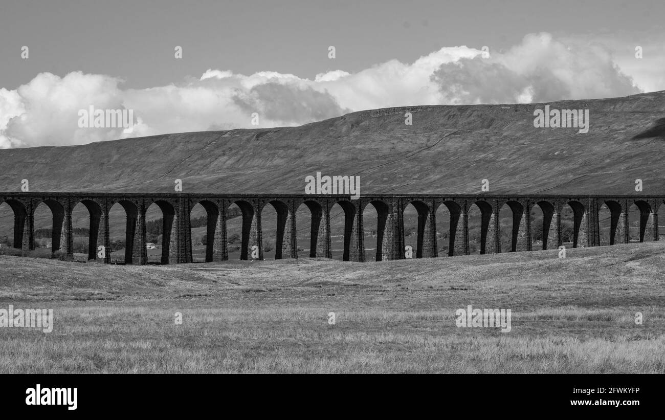 Ribblehead Viadotto, Yorkshire Dales, Regno Unito Foto Stock
