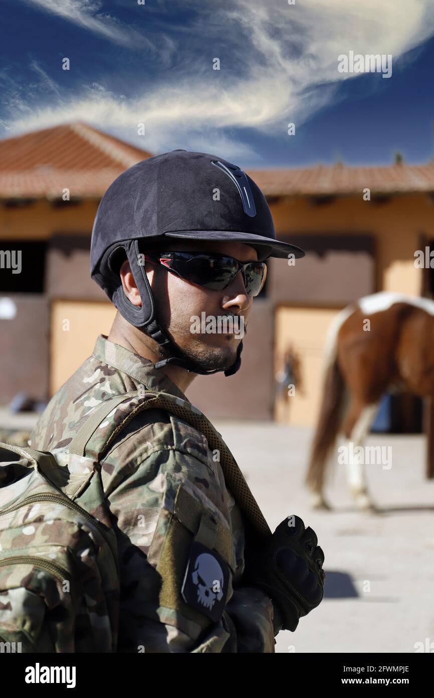 reggimento di cavalleria personale militare in azione Foto Stock