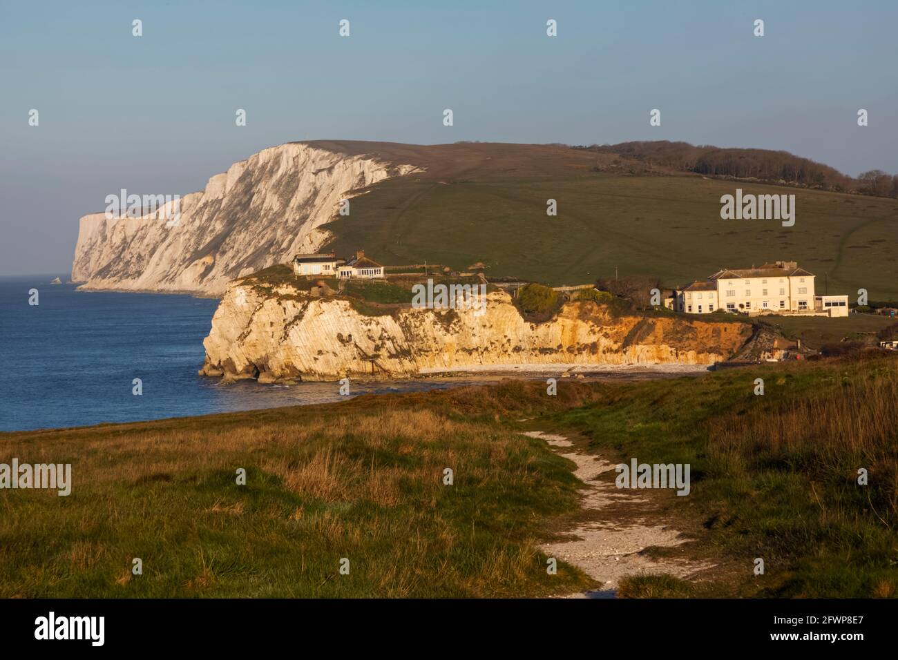 Inghilterra, Isola di Wight, Vista verso Freshwater Bay e Tennyson giù Foto Stock