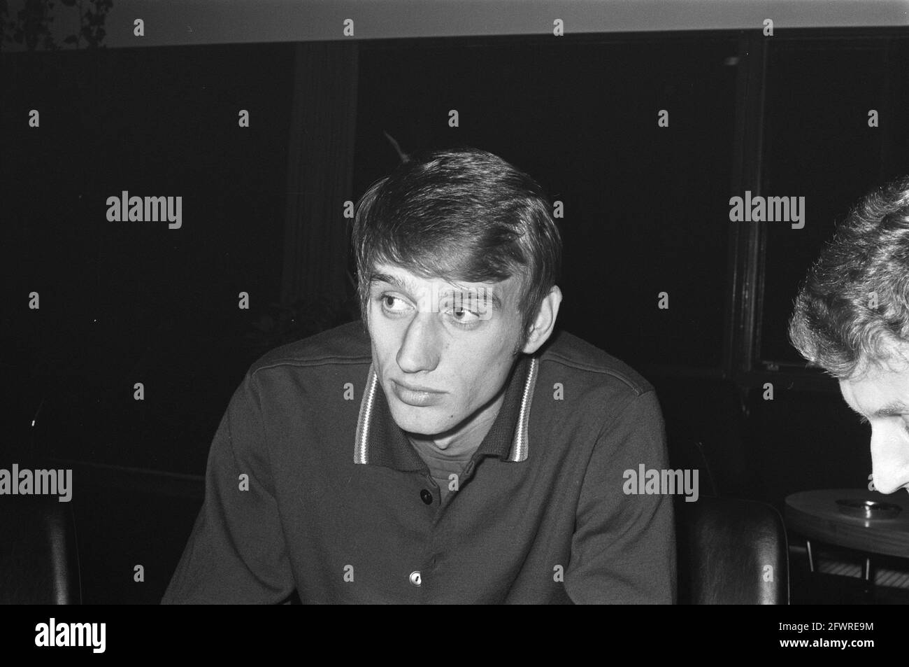 Nazionale olandese nel centro di formazione di Zeist prima della partita contro l'Inghilterra. Numero 11 J. Mulder, numero 1 R. Rensenbrink, numero 13 Rensenbrink, Krol, 3 novembre 1969, Squadre, sport, giocatori di calcio, Paesi Bassi, foto agenzia stampa del XX secolo, notizie da ricordare, documentario, fotografia storica 1945-1990, storie visive, Storia umana del XX secolo, che cattura momenti nel tempo Foto Stock