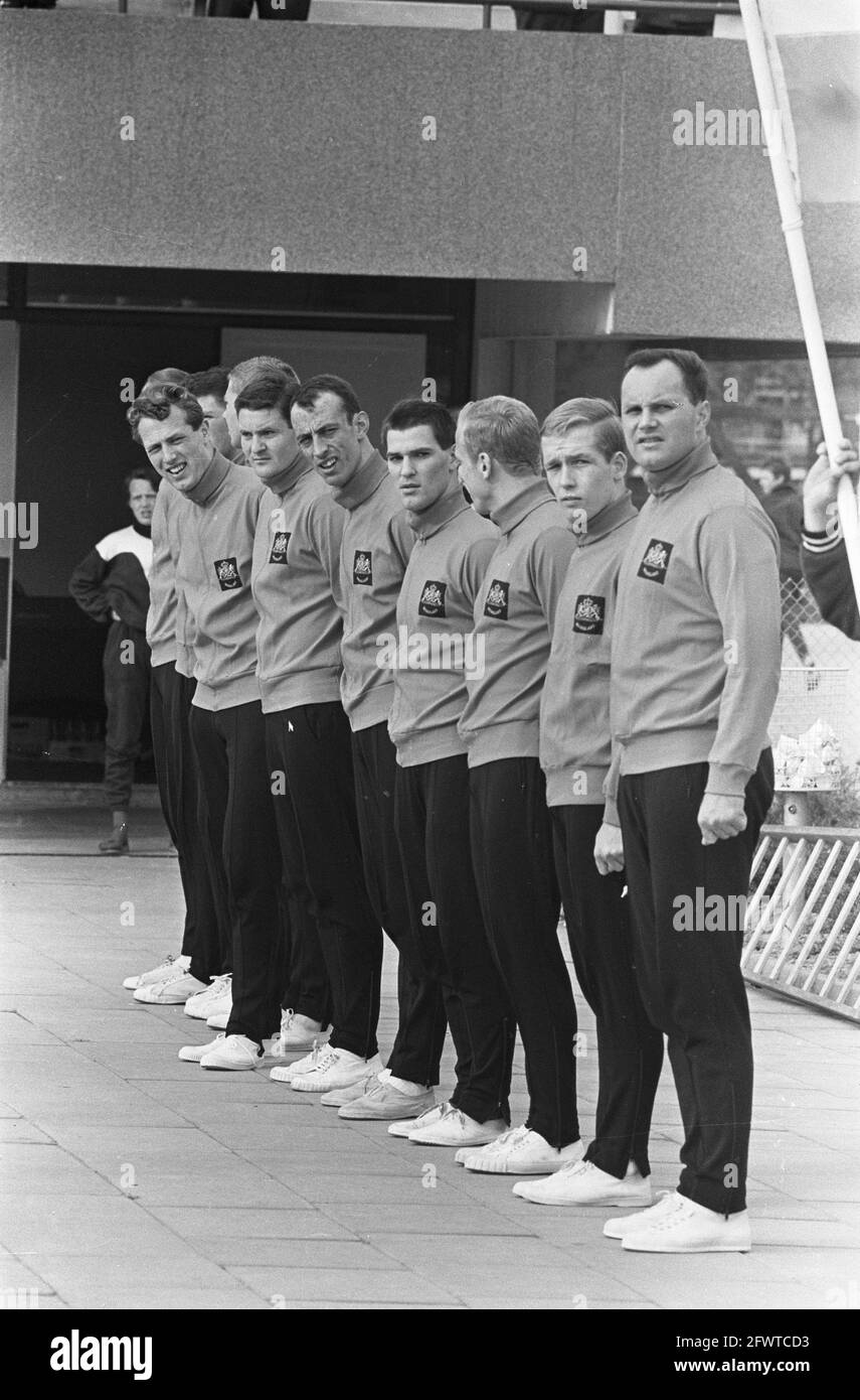 Pallanuoto Paesi Bassi contro Russia, polo russo, 30 aprile 1967, WATERPOLO, I Paesi Bassi, foto agenzia stampa del XX secolo, notizie da ricordare, documentario, fotografia storica 1945-1990, storie visive, Storia umana del XX secolo, che cattura momenti nel tempo Foto Stock