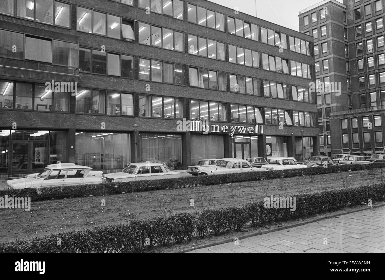 Cessione Elsevier, Honeywell Building, 26 gennaio 1968, Paesi Bassi, foto agenzia stampa del xx secolo, notizie da ricordare, documentario, fotografia storica 1945-1990, storie visive, Storia umana del XX secolo, che cattura momenti nel tempo Foto Stock