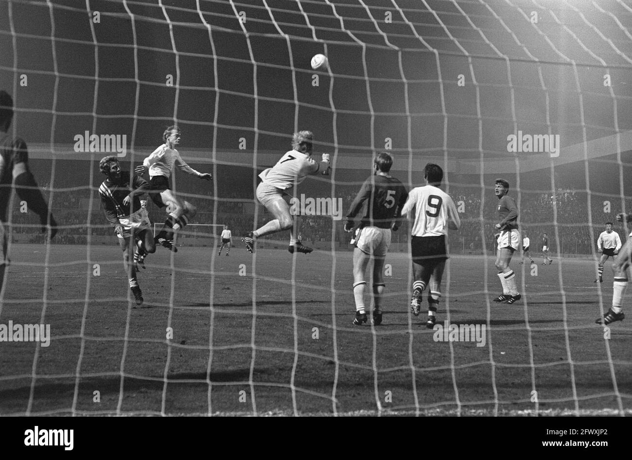 PSV contro FC Twenthe, 25 settembre 1970, sport, calcio, Paesi Bassi, foto agenzia stampa del xx secolo, notizie da ricordare, documentario, storico p. Foto Stock