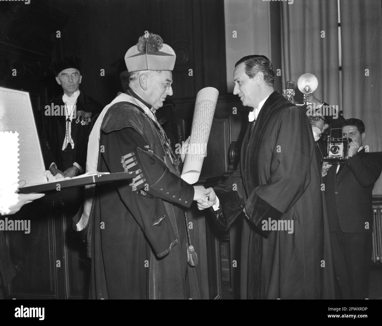 Erepromotion Prof. A. G. Brom a Leuven, 17 novembre 1959, Erepromotions, Paesi Bassi, foto agenzia stampa del xx secolo, notizie da ricordare, doc Foto Stock