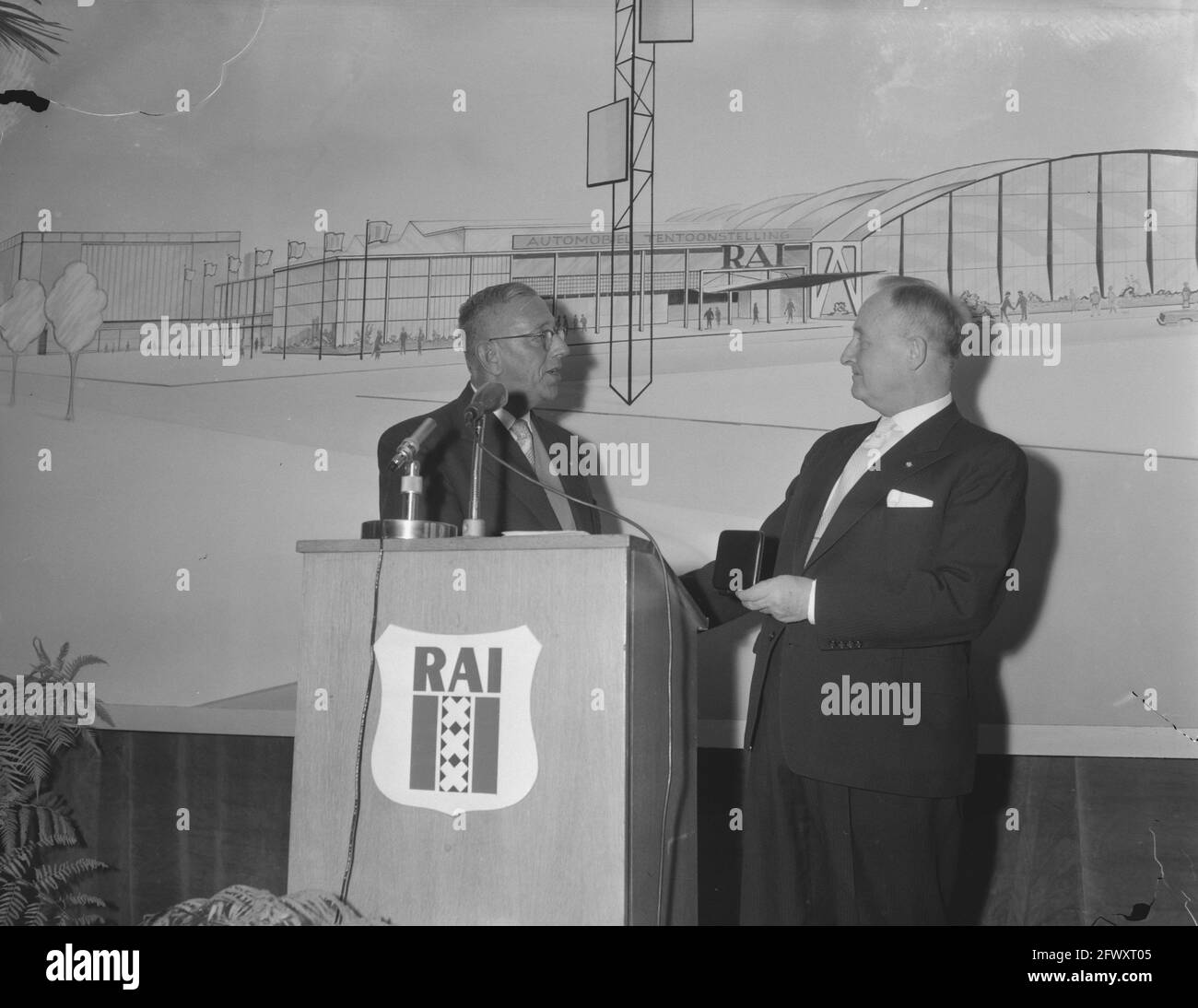Reception nel vecchio edificio RAI, 6 novembre 1958, ricevimenti, Paesi Bassi, agenzia stampa 20 ° secolo foto, notizie da ricordare, documentario, histo Foto Stock