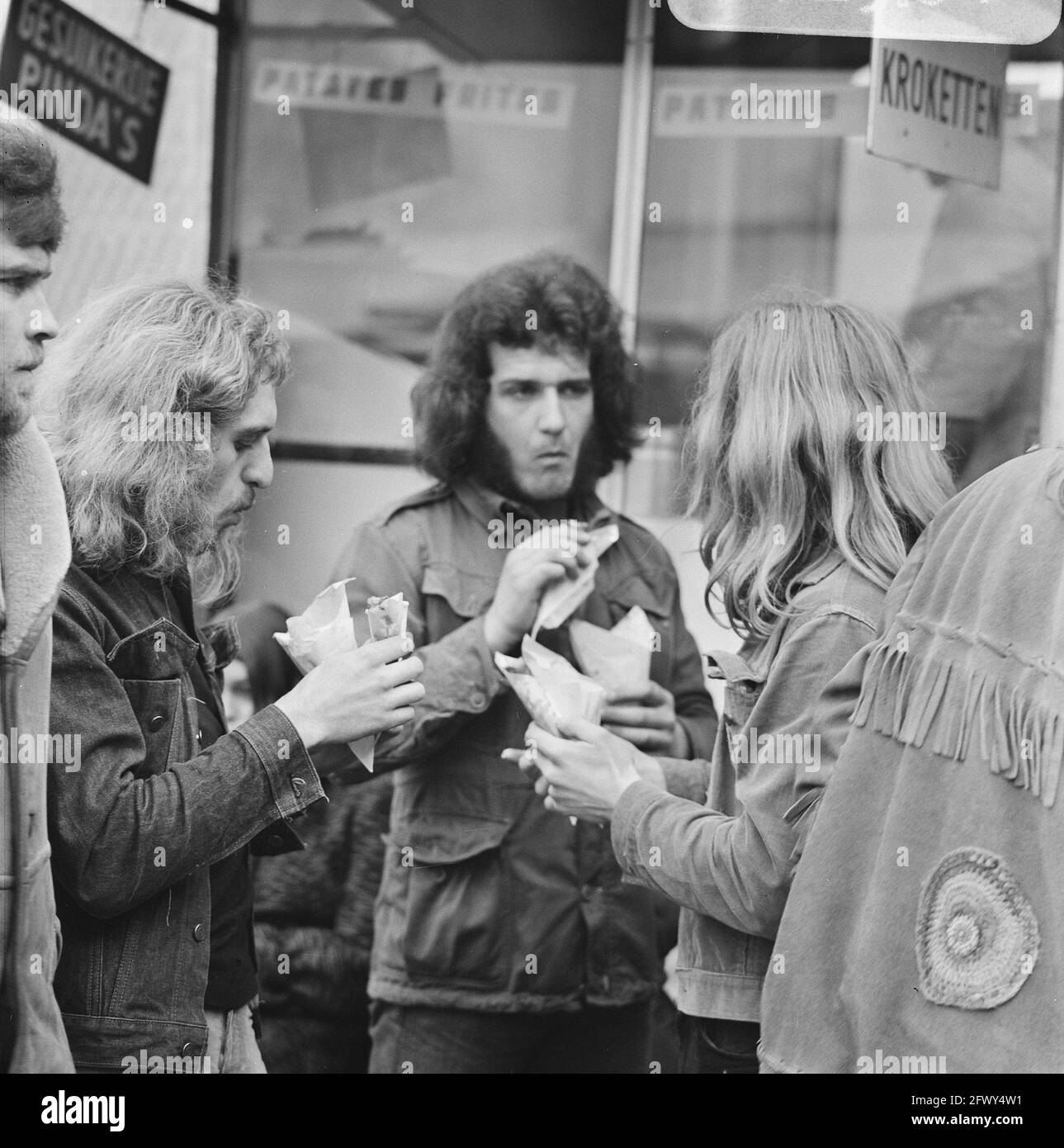 Pubblico a Waterlooplein, Amsterdam, 20 febbraio 1971, Paesi Bassi, foto agenzia stampa del xx secolo, notizie da ricordare, documentario, foto storica Foto Stock