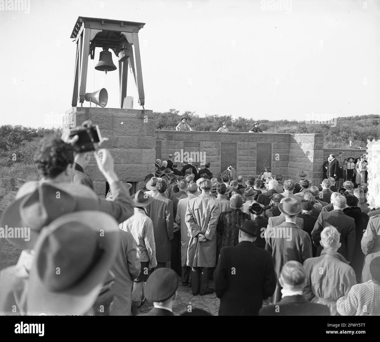 Cimitero onorario Bloemendaal svelando memoriale, 30 ottobre 1953, cimiteri onorari, memoriali, svelazioni, I Paesi Bassi, ventesimo secolo era della stampa Foto Stock