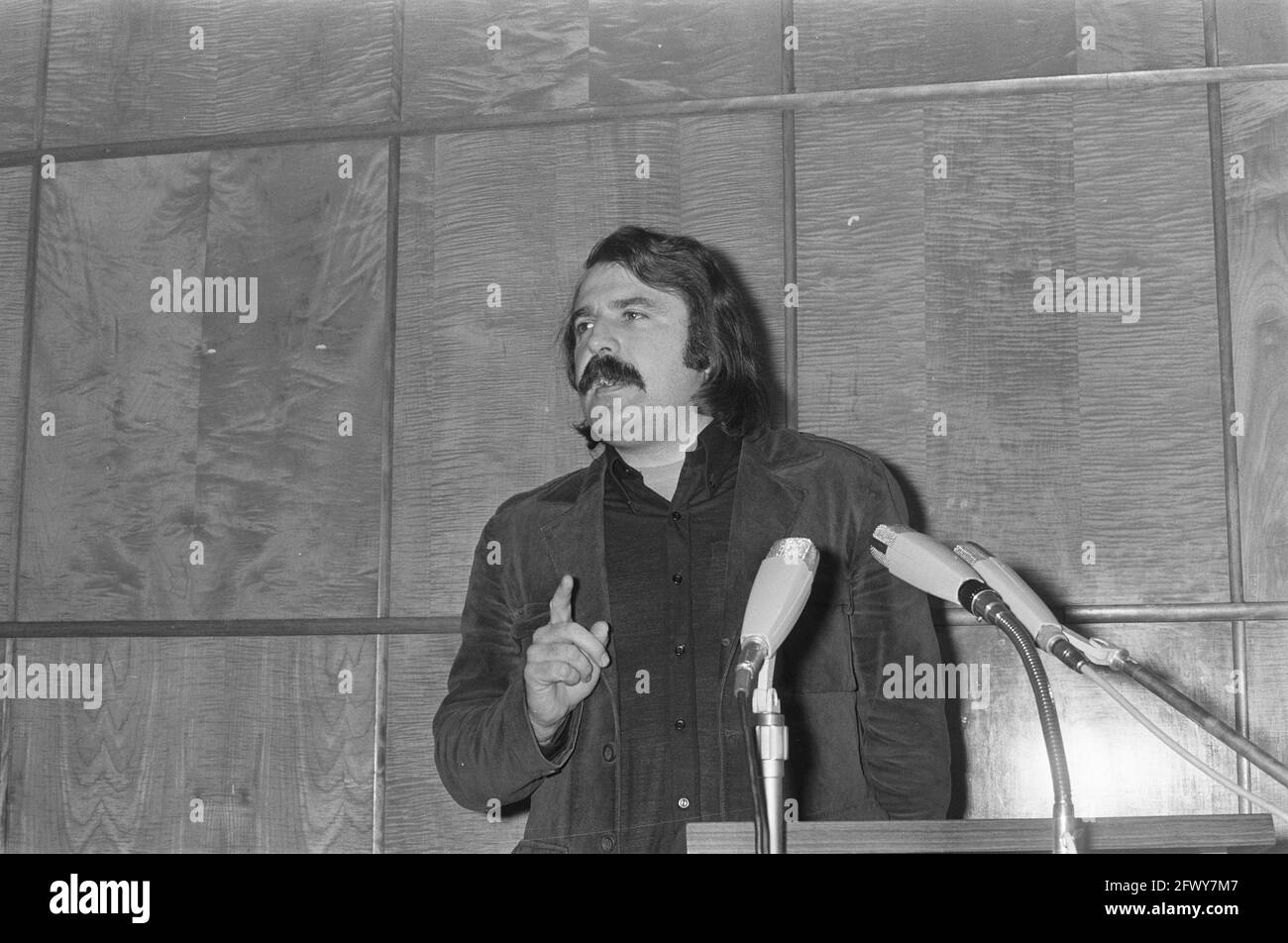 PvdA, riunione del Consiglio dei partiti a Utrecht, presidente del partito A. van der Louw, in parola, 9 dicembre 1972, politica, Paesi Bassi, agenzia stampa del xx secolo Foto Stock