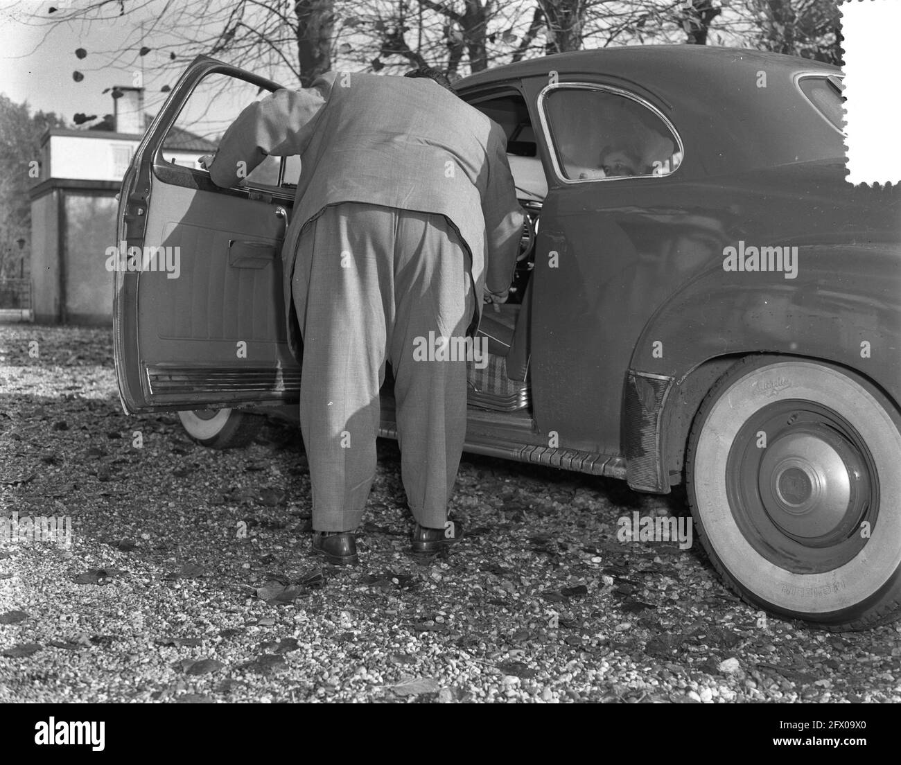 Serie Fat MAN a Doorn, l'uomo più pesante del nostro paese, vita 2 metri, 46 anni, 405 libbre, Piet van der Zwaard, 7 novembre 1955, Paesi Bassi, 20 ° secolo agenzia di stampa foto, notizie da ricordare, documentario, fotografia storica 1945-1990, storie visive, Storia umana del XX secolo, che cattura momenti nel tempo Foto Stock