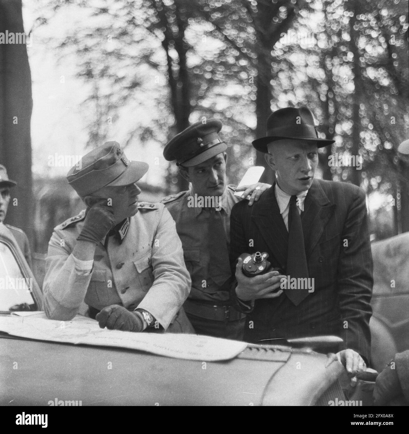 [Serie di mine terrestri liberate a Hook of Holland], agosto 1945, mine terrestri, sminamento, seconda guerra mondiale, Ricostruzione, Paesi Bassi, foto agenzia stampa del XX secolo, notizie da ricordare, documentario, fotografia storica 1945-1990, storie visive, Storia umana del XX secolo, che cattura momenti nel tempo Foto Stock