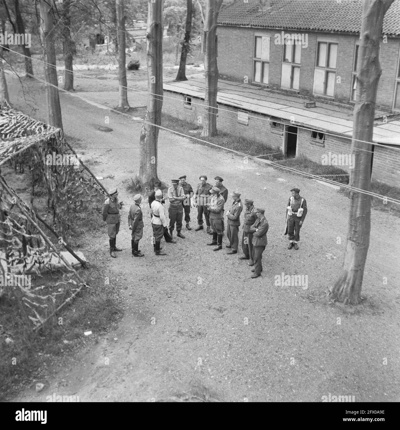 [Serie di mine sbarbate a Hook of Holland], agosto 1945, ripresa, seconda guerra mondiale, Paesi Bassi, foto agenzia stampa del xx secolo, notizie da ricordare, documentario, fotografia storica 1945-1990, storie visive, Storia umana del XX secolo, che cattura momenti nel tempo Foto Stock