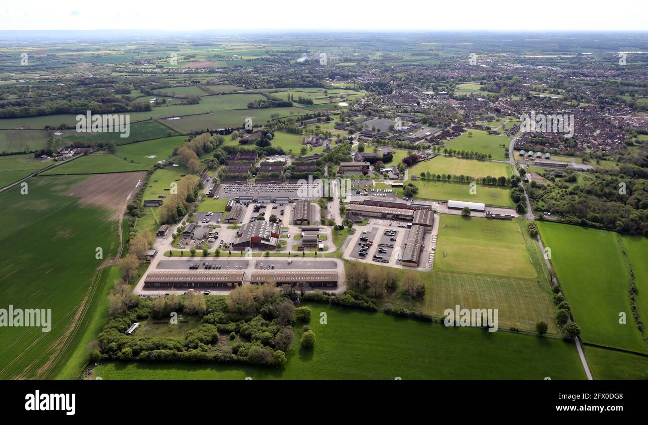 Vista aerea dell'estremità nord-occidentale dell'ex caserma dell'esercito Claro a Clotherholme Road, Ripon, North Yorkshire Foto Stock
