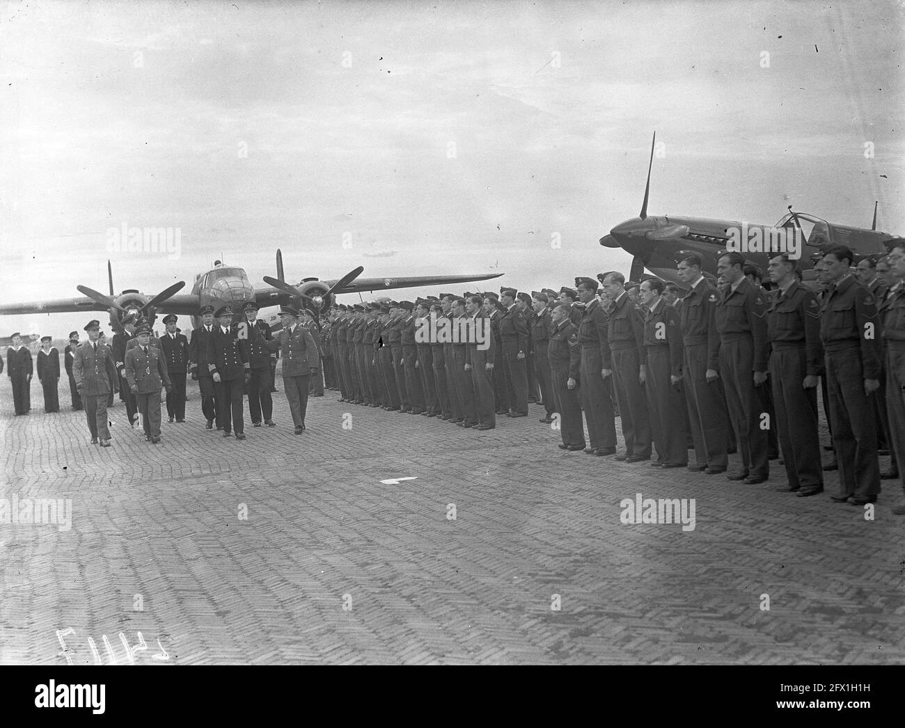 Command Transfer Valkenburg Airfield, 14 ottobre 1947, Aereopelds, Paesi Bassi, foto agenzia stampa del xx secolo, notizie da ricordare, documentario, fotografia storica 1945-1990, storie visive, Storia umana del XX secolo, che cattura momenti nel tempo Foto Stock