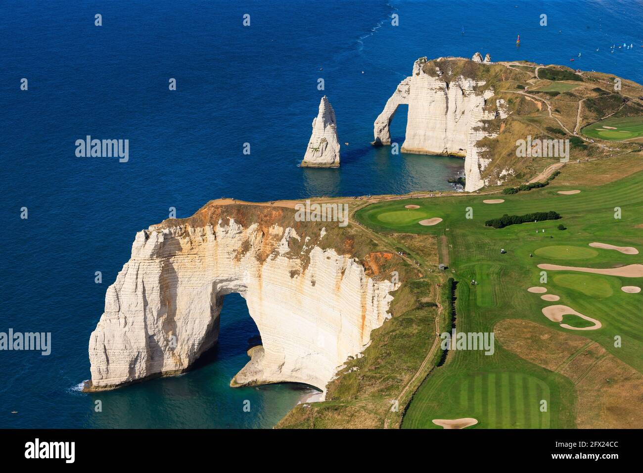 Golf course etretat normandy france immagini e fotografie stock ad alta  risoluzione - Alamy