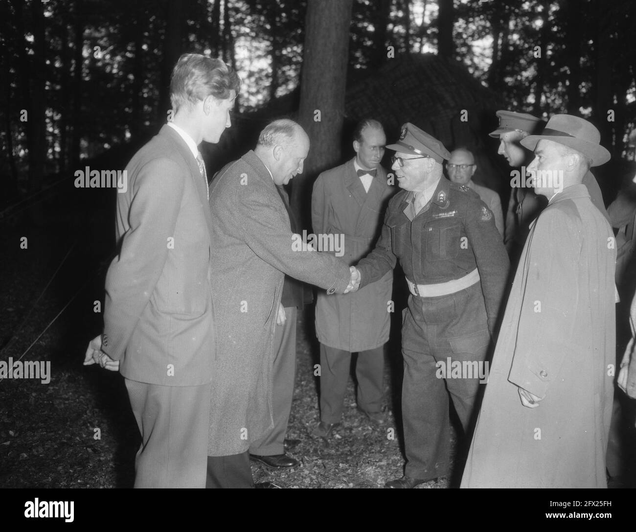Manovre dell'esercito nella Germania occidentale, generale Falk Whistler Oppomer, 22 settembre 1954, manovre dell'esercito, Paesi Bassi, foto agenzia stampa del xx secolo, notizie da ricordare, documentario, fotografia storica 1945-1990, storie visive, Storia umana del XX secolo, che cattura momenti nel tempo Foto Stock