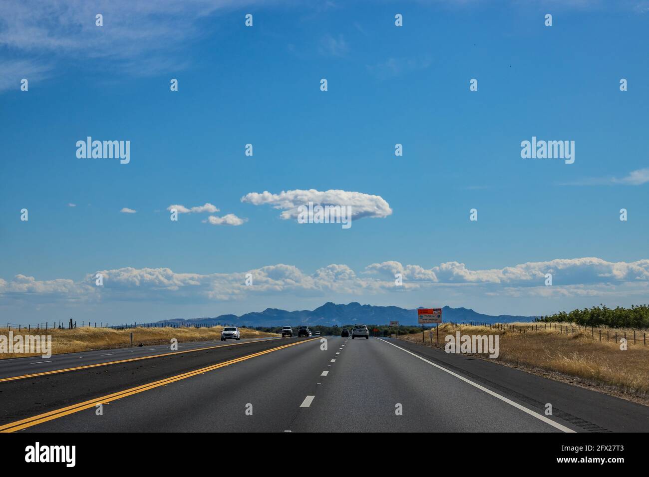 Sutter Buttes a nord di Sacramento, nella contea di Sutter, nel Sacramento Valley of California USA Foto Stock