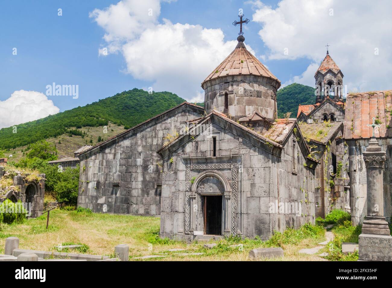 Vista del monastero di Haghpat nel nord dell'Armenia Foto Stock