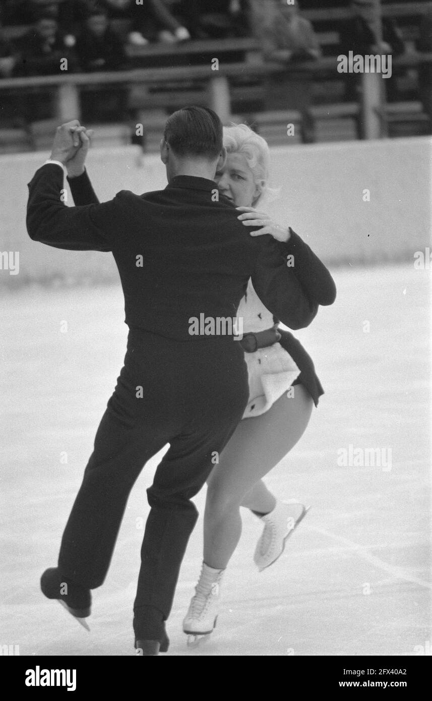 Odink coppia durante la danza del ghiaccio a Garmisch, 5 febbraio 1960, DANZE SUL GHIACCIO, coppie, I Paesi Bassi, foto agenzia stampa del XX secolo, notizie da ricordare, documentario, fotografia storica 1945-1990, storie visive, Storia umana del XX secolo, che cattura momenti nel tempo Foto Stock