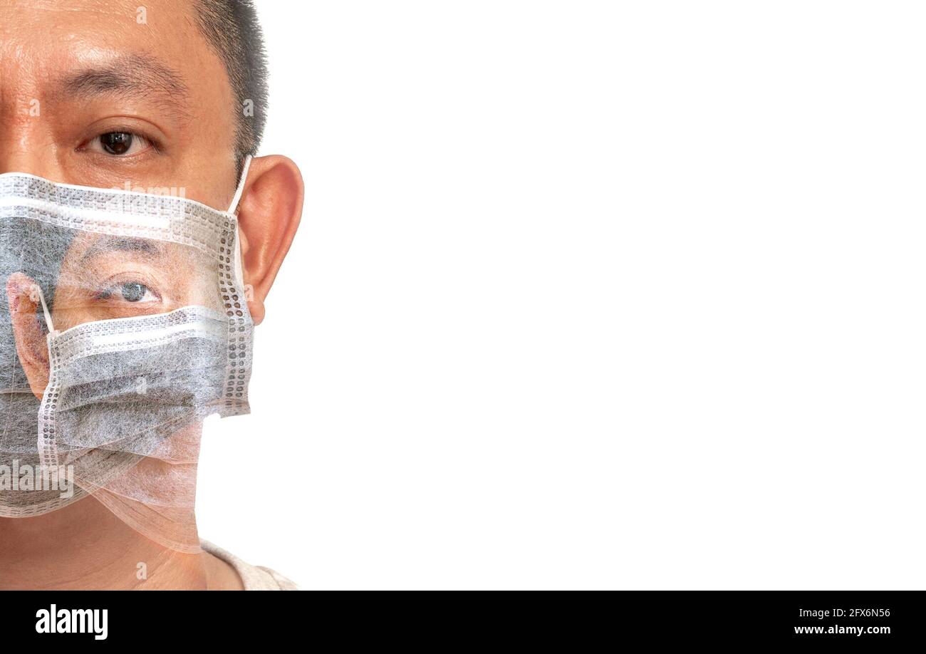 Modello layout design su sfondo bianco, doppio effetto di esposizione Asian uomo e Asian donna indossare maschera medica, metà faccia fuori cornice, gli altri Foto Stock