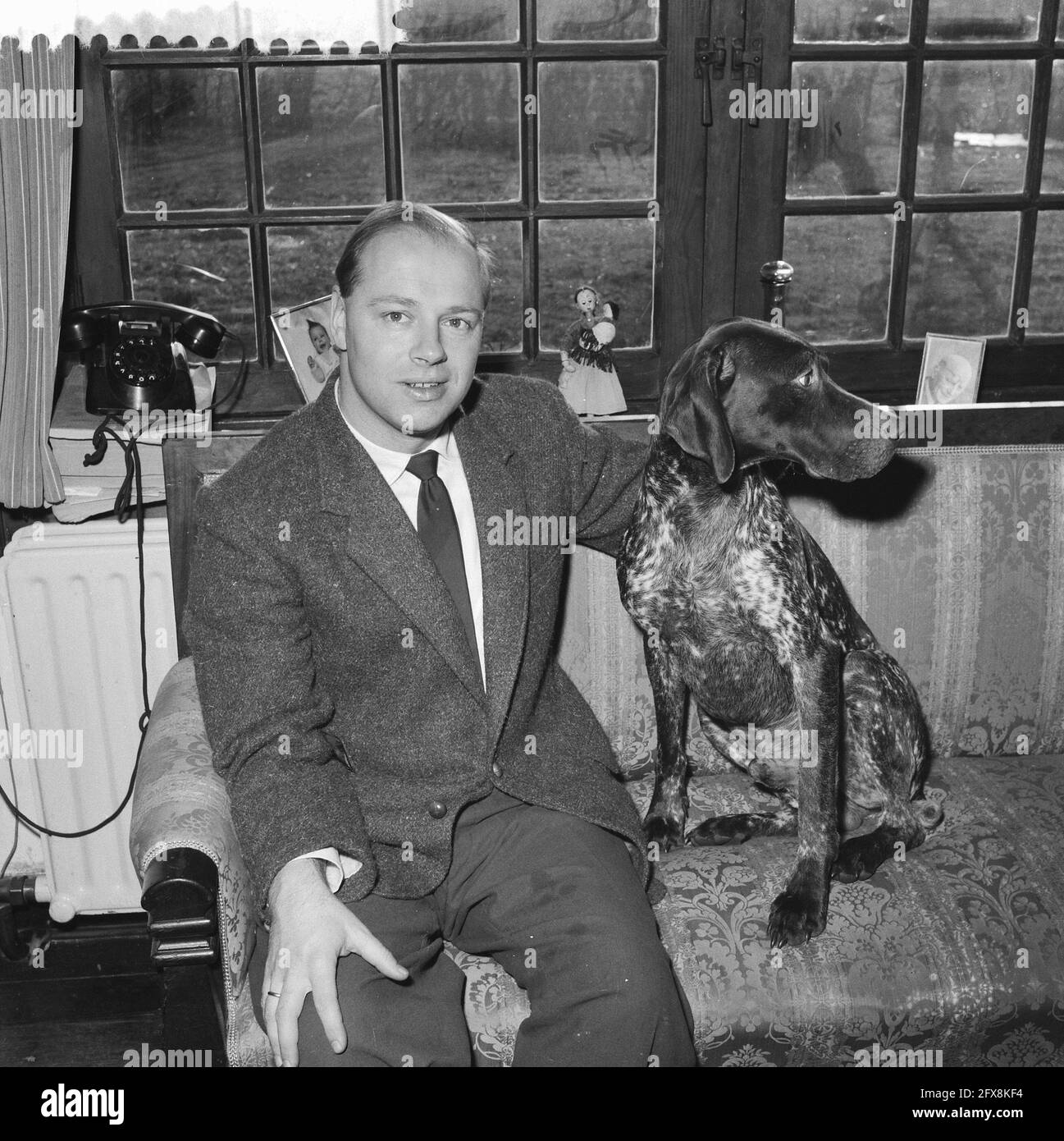 Bernhard Haitink che ha avuto la carica di direttore della Minneapolis Symphony Orchestra, 30 dicembre 1959, direttori, cani, Musica, orchestre, ritratti, Paesi Bassi, foto agenzia stampa del XX secolo, notizie da ricordare, documentario, fotografia storica 1945-1990, storie visive, Storia umana del XX secolo, che cattura momenti nel tempo Foto Stock