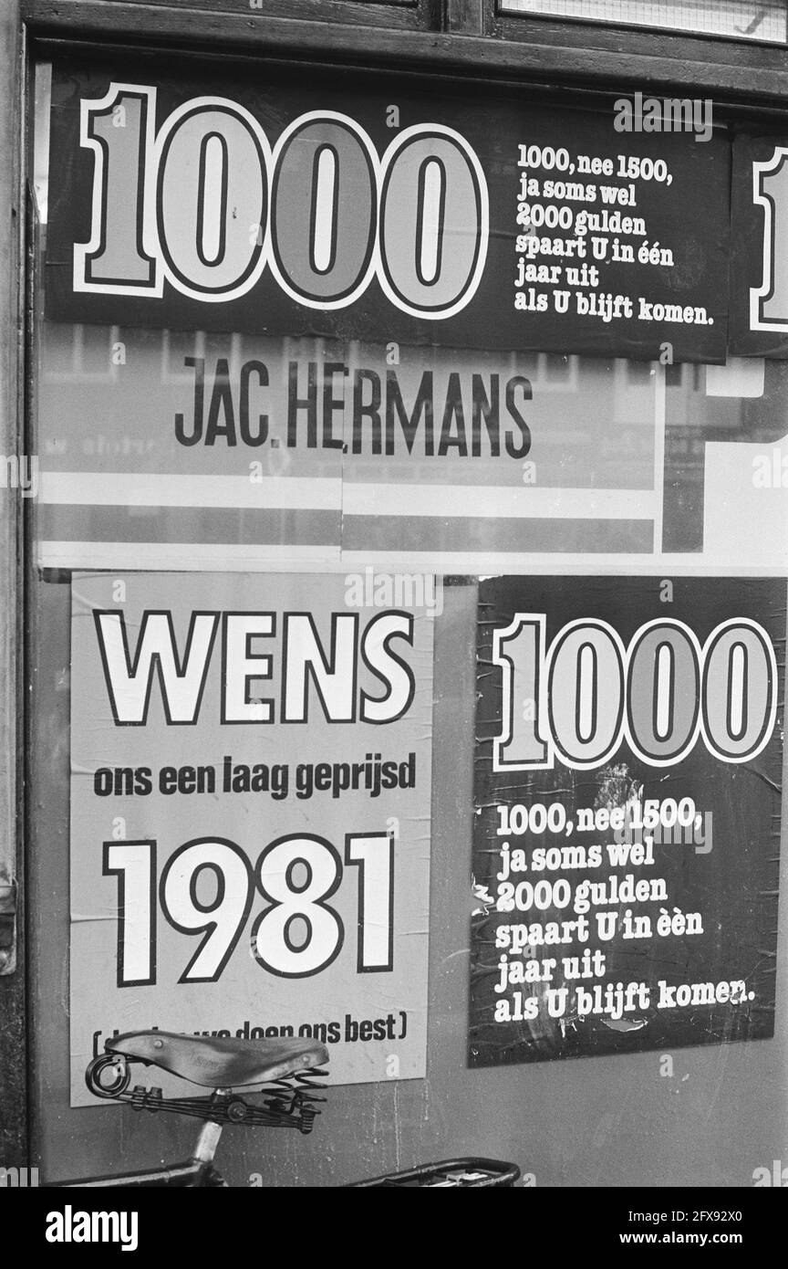 Una guerra dei prezzi è scoppiata a super drocers, annuncio da super drocer Jac. Hermans per una riduzione di prezzo, 6 gennaio 1981, generi alimentari, riduzioni di prezzo, I Paesi Bassi, foto agenzia stampa del XX secolo, notizie da ricordare, documentario, fotografia storica 1945-1990, storie visive, Storia umana del XX secolo, che cattura momenti nel tempo Foto Stock