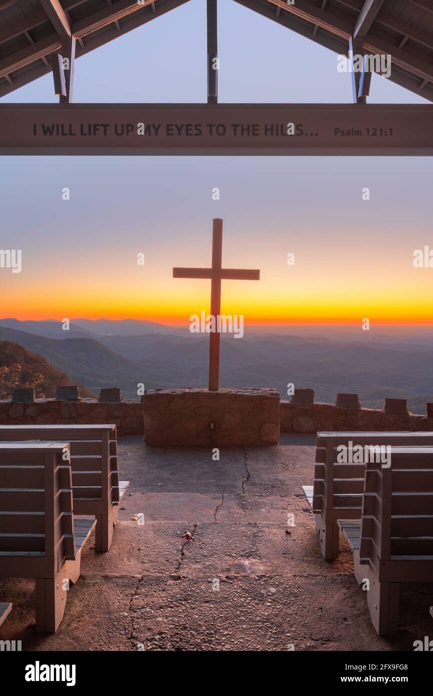 CLEVELAND, CAROLINA DEL SUD - 2 NOVEMBRE 2020: Bella cappella luogo all'alba. Foto Stock