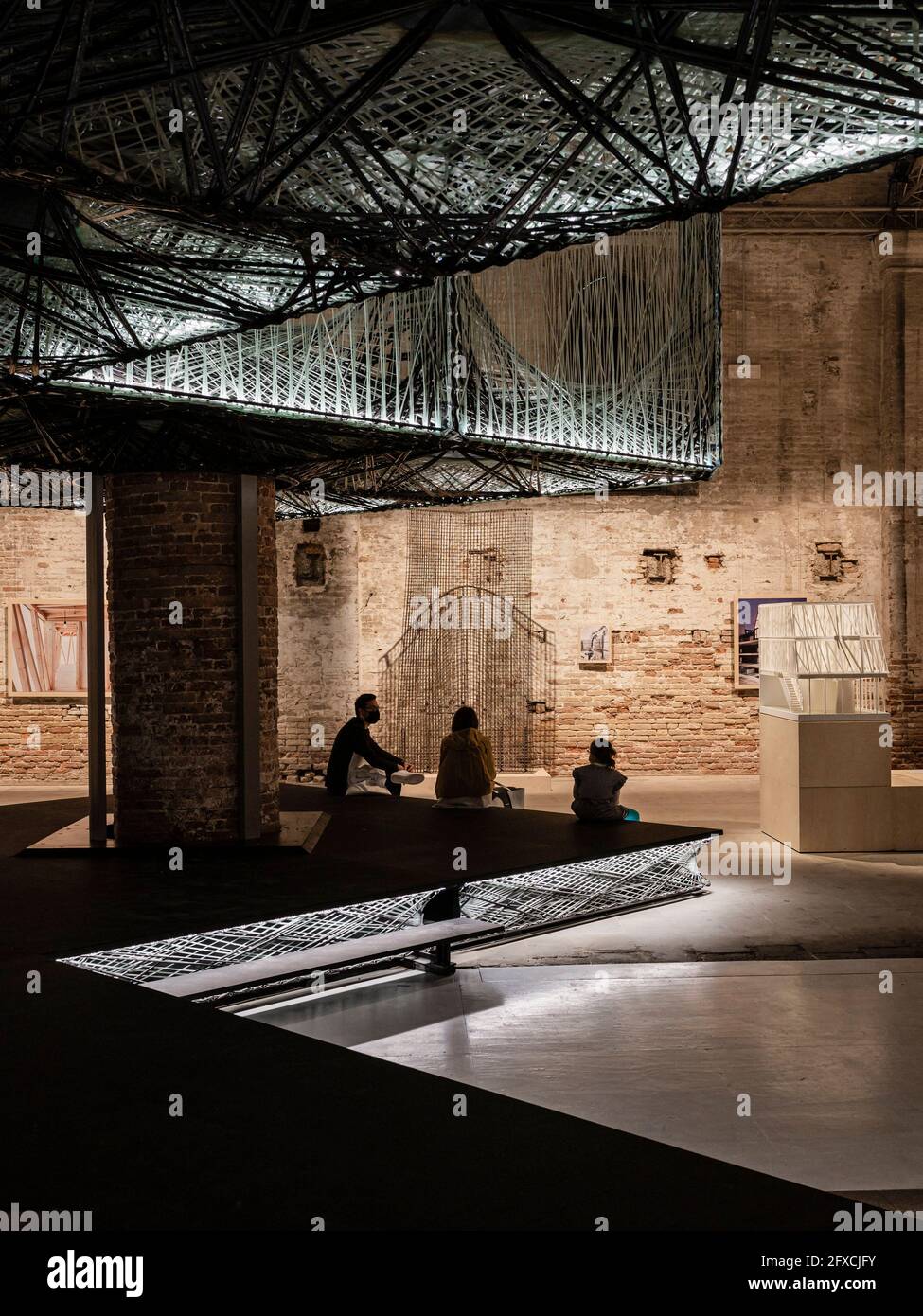 Cultura materiale. 17° Biennale di architettura di Venezia, Venezia, Italia. Architetto: Vari, 2021. Foto Stock