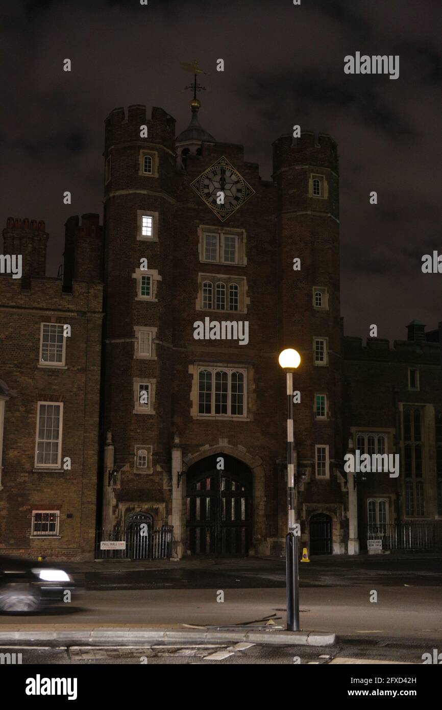 Londra, UK, 2.09.2019 - di notte davanti al St. James's Palace su Pall Mall Street Foto Stock
