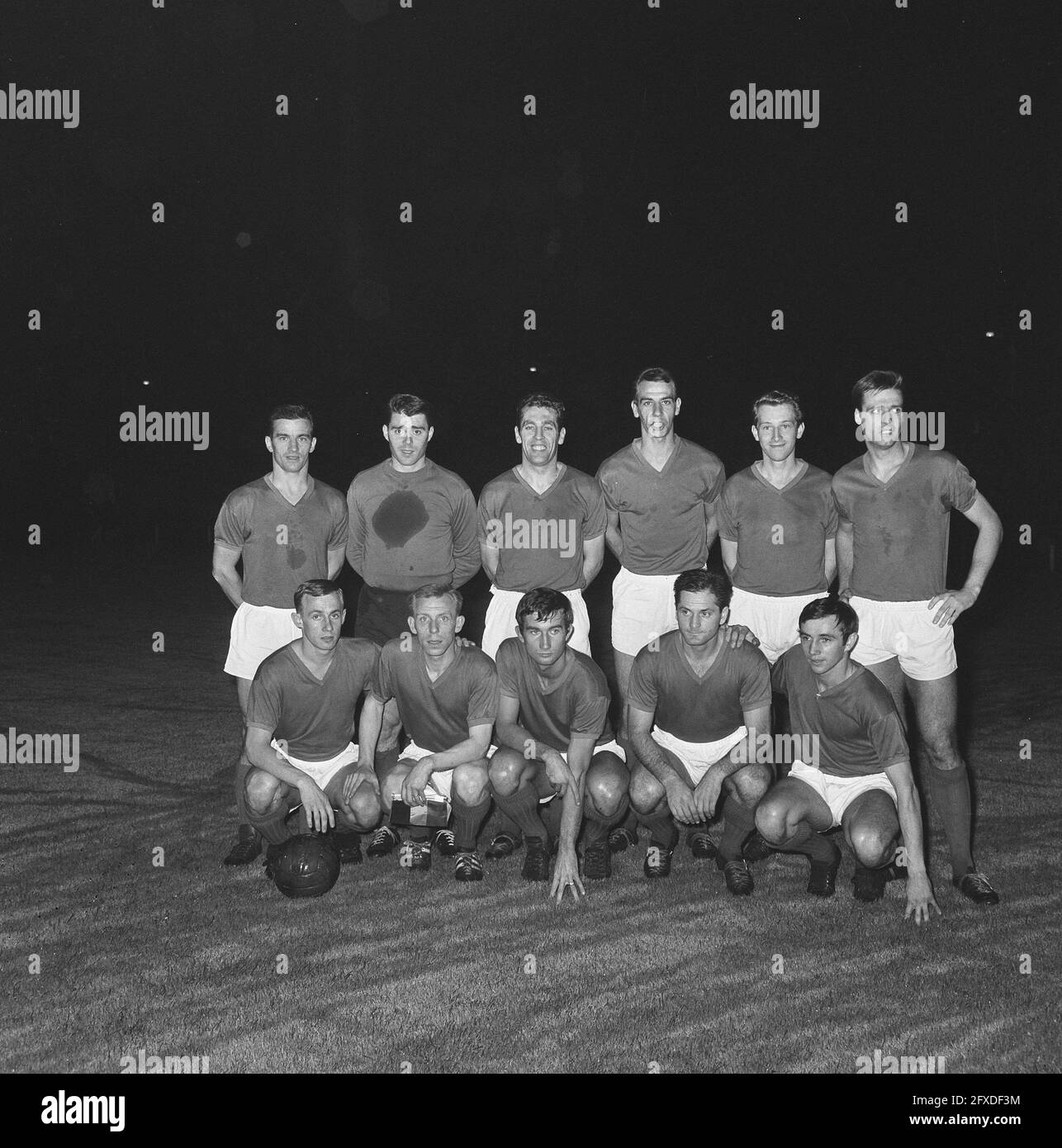 Giocatori Standard Liegi, team Standard Liegi, 16 settembre 1965, GIOCATORI, Squadre, sport, calcio, Paesi Bassi, foto agenzia stampa del XX secolo, notizie da ricordare, documentario, fotografia storica 1945-1990, storie visive, Storia umana del XX secolo, che cattura momenti nel tempo Foto Stock