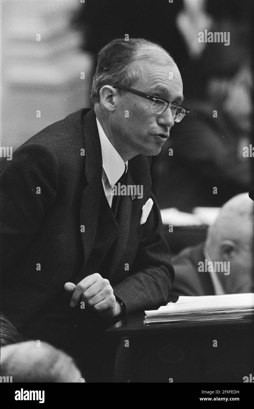 Camera dei rappresentanti, risposta del governo dopo i dibattiti di ieri sulle considerazioni generali; Witteveen Speaking, headline, 15 ottobre 1970, Politica, Paesi Bassi, foto agenzia stampa del XX secolo, notizie da ricordare, documentario, fotografia storica 1945-1990, storie visive, Storia umana del XX secolo, che cattura momenti nel tempo Foto Stock