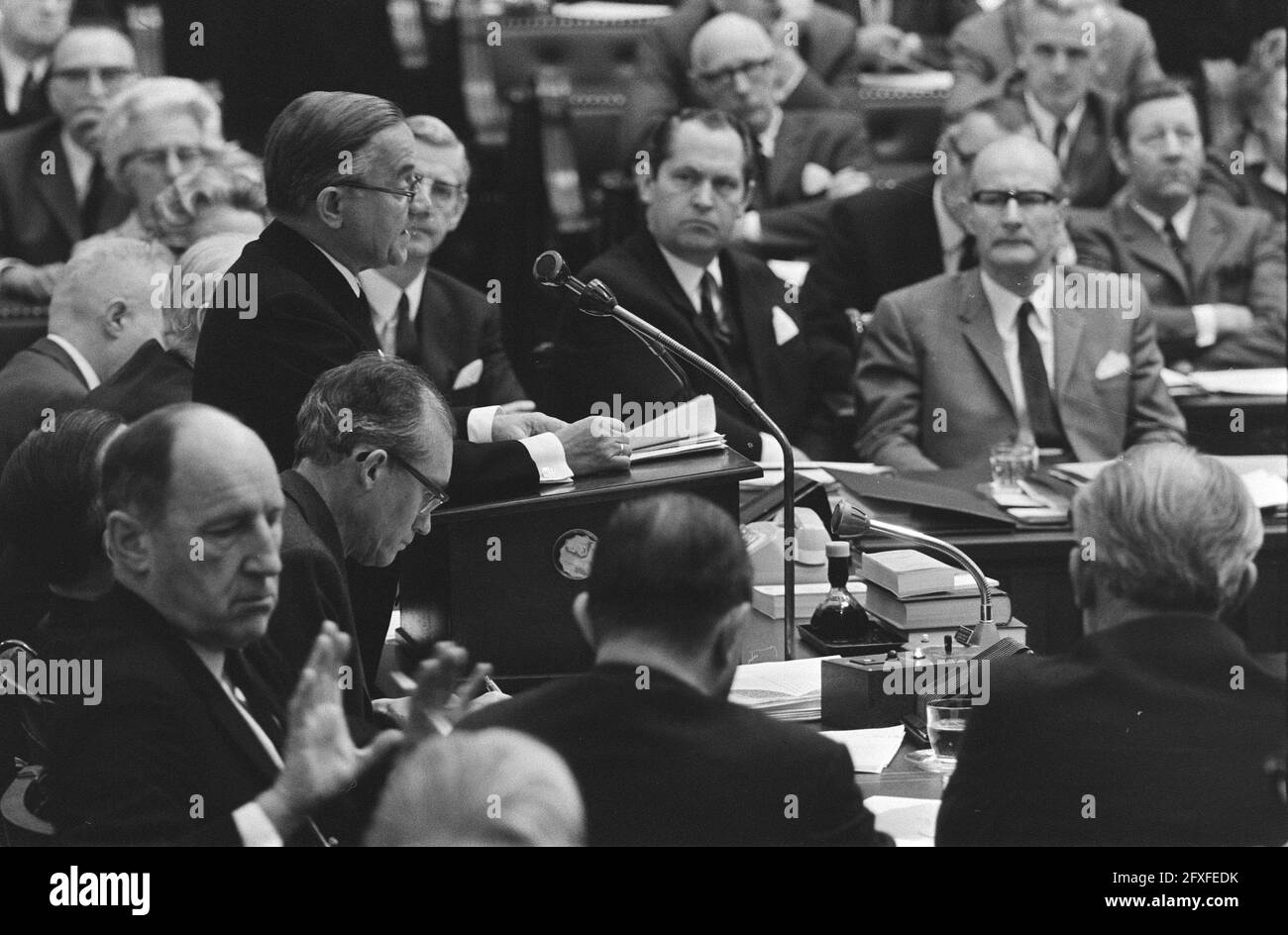 Camera dei rappresentanti, risposta del governo dopo i dibattiti di ieri sulle considerazioni generali; De Jong, capo, intervenendo, ottobre 15, 1970, politica, Paesi Bassi, foto agenzia stampa del XX secolo, notizie da ricordare, documentario, fotografia storica 1945-1990, storie visive, Storia umana del XX secolo, che cattura momenti nel tempo Foto Stock