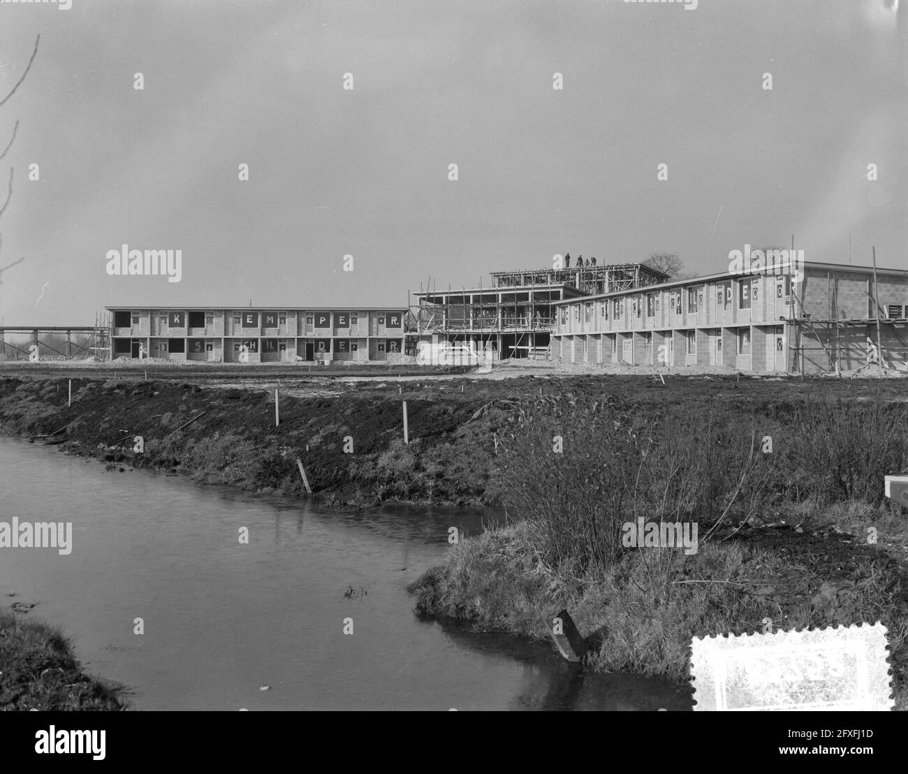 Secondo motel sulla strada Amsterdam/l'Aia in costruzione, 5 marzo 1957, STRADE, costruzione, motel, Paesi Bassi, foto agenzia stampa del XX secolo, notizie da ricordare, documentario, fotografia storica 1945-1990, storie visive, Storia umana del XX secolo, che cattura momenti nel tempo Foto Stock