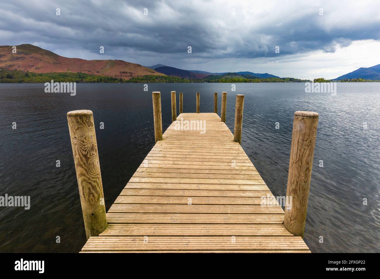 Il molo di Ashness Bridge su Derwent Water, Lake District, Inghilterra Foto Stock