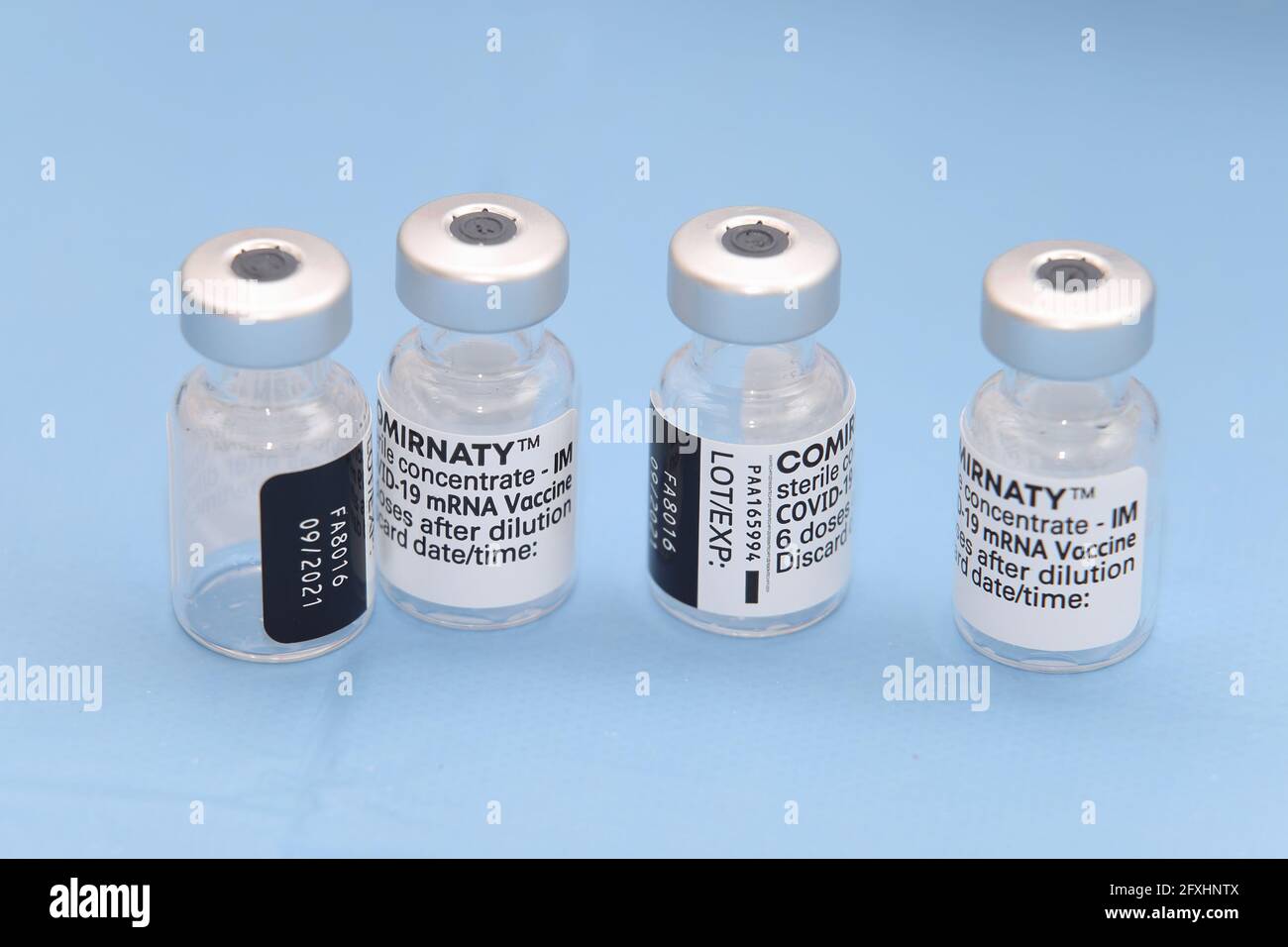 Piedimonte San Germano, Italia. 27 maggio 2021. Dosi di vaccino Pfizer/BioNTech Comirnaty. Credit: antonio nardelli/Alamy Live News Foto Stock