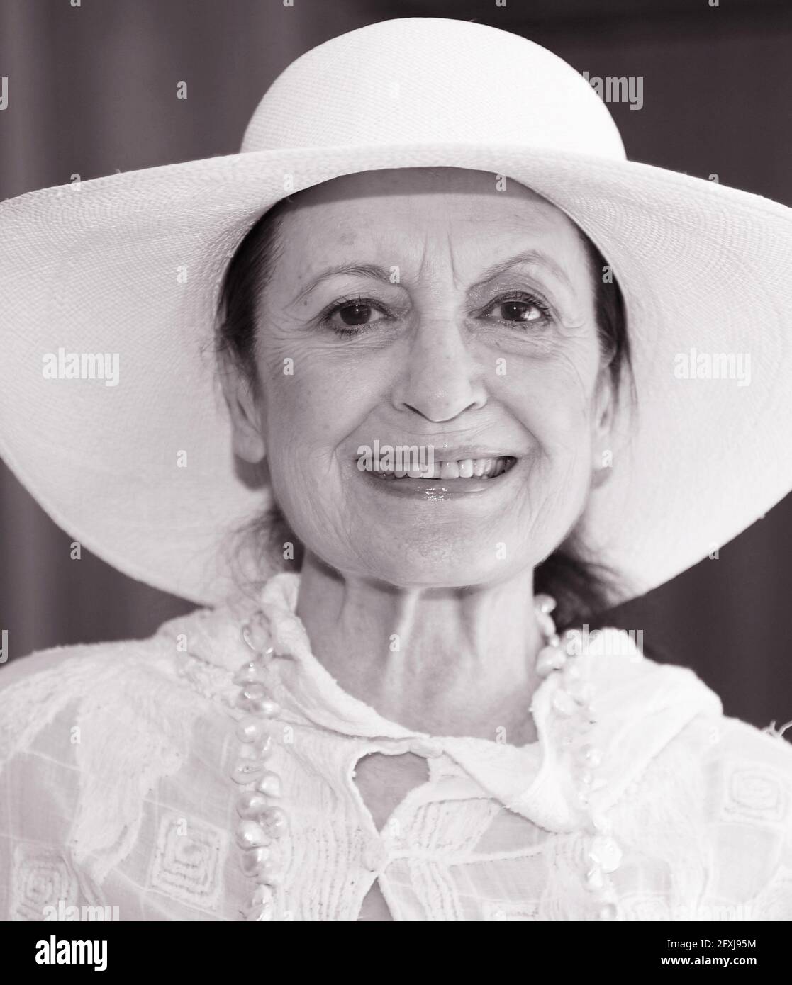 Milano, Italia. 07 luglio 2017. Milano, archivio Italia Carla Fracci nella foto: Carla Fracci in Laura Biagiotti dress Credit: Agenzia fotografica indipendente/Alamy Live News Foto Stock