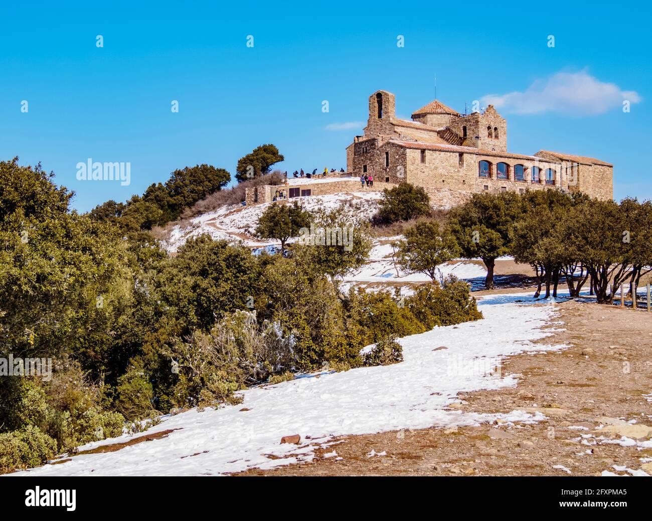 Monestir de Sant Llorenc del Munt, monastero benedettino in cima alla Mola, Matadepera, Catalogna, Spagna, Europa Foto Stock