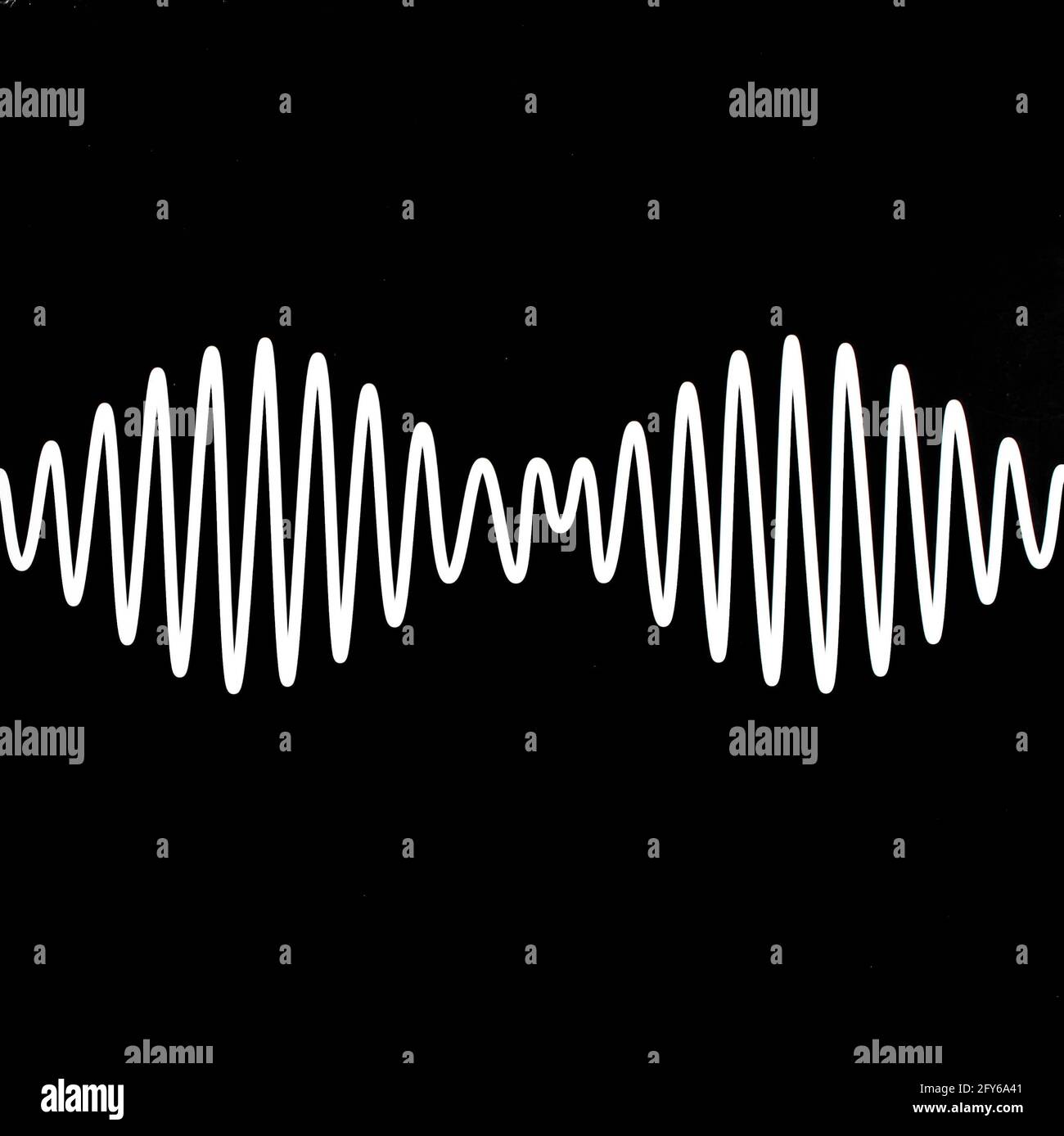 Rock band, album musicale Arctic Monkeys su disco LP con dischi in vinile.  Titolo: COPERTINA dell'album AM Foto stock - Alamy